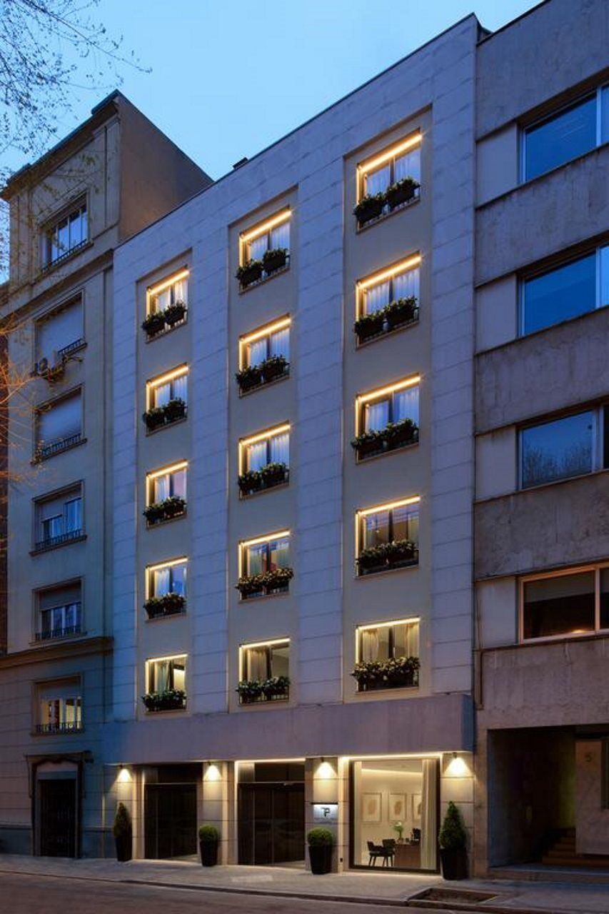 The Pavilions Madrid Hotel Екстер'єр фото